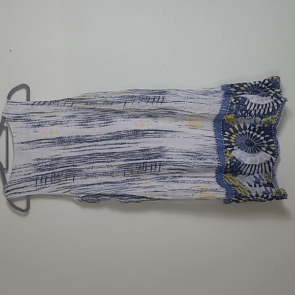 Charlie B Sleeveless Dress Made In Italy Very Light Weight Size M - Picture 4 of 5